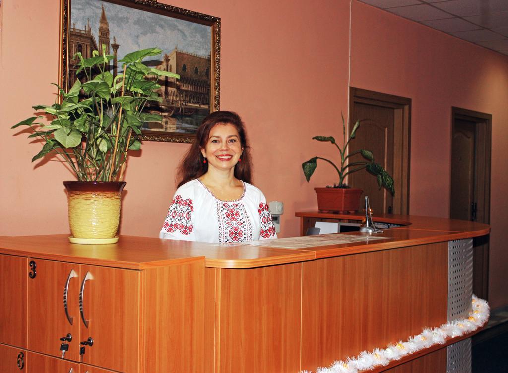 Mini-Hotel On Geroiv Energetykiv Street 18 Kyiv Exterior photo