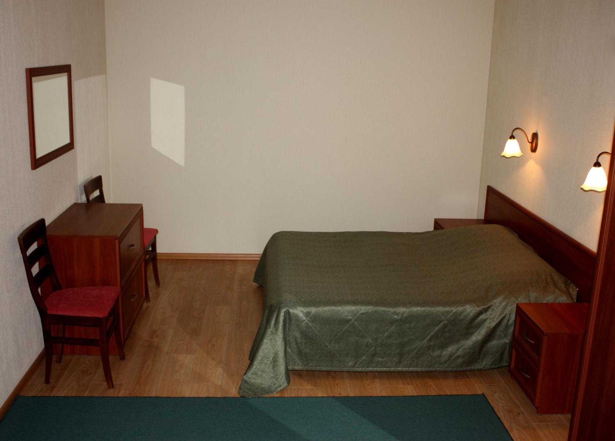 Mini-Hotel On Geroiv Energetykiv Street 18 Kyiv Exterior photo