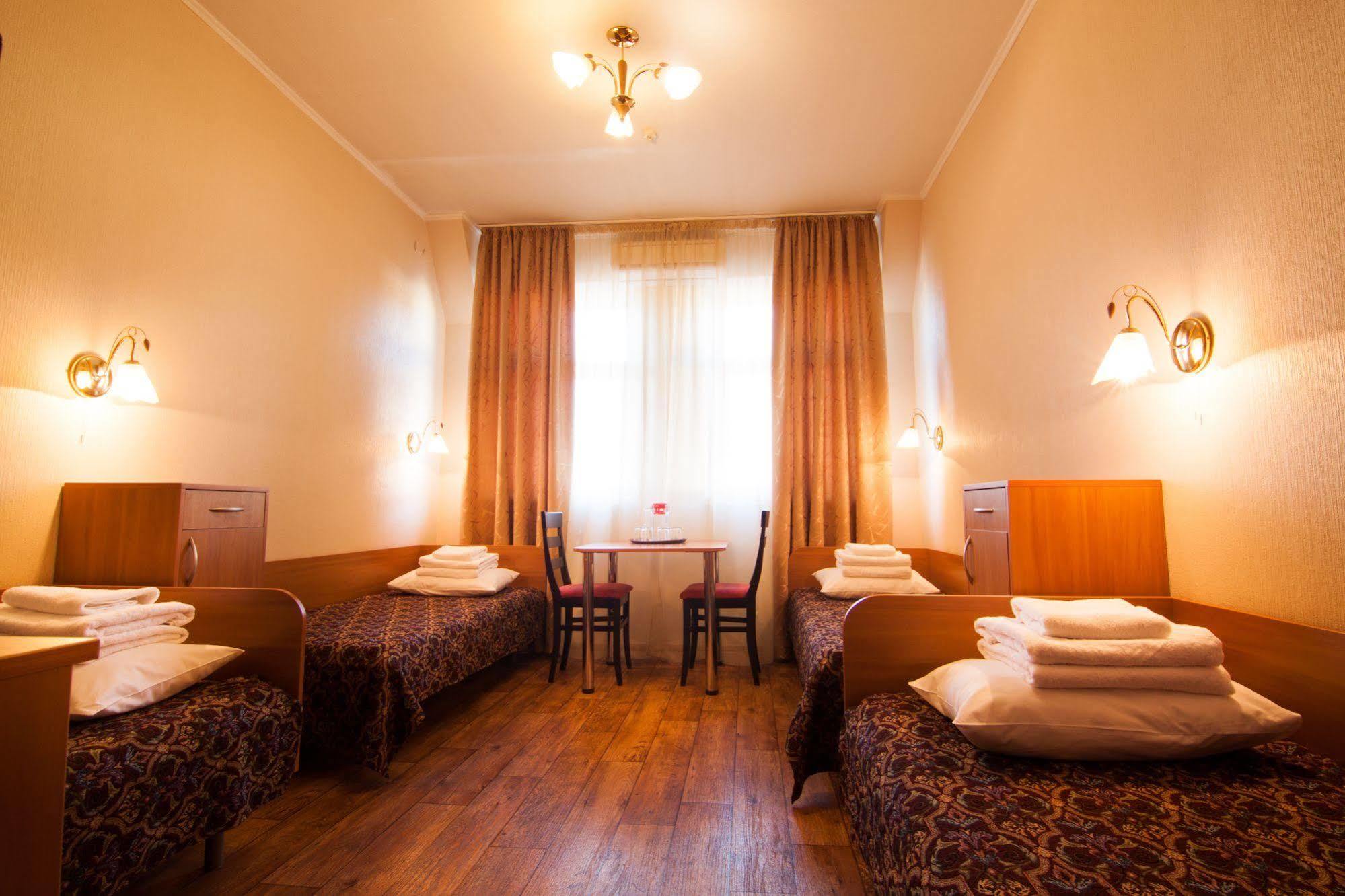 Mini-Hotel On Geroiv Energetykiv Street 18 Kyiv Exterior photo