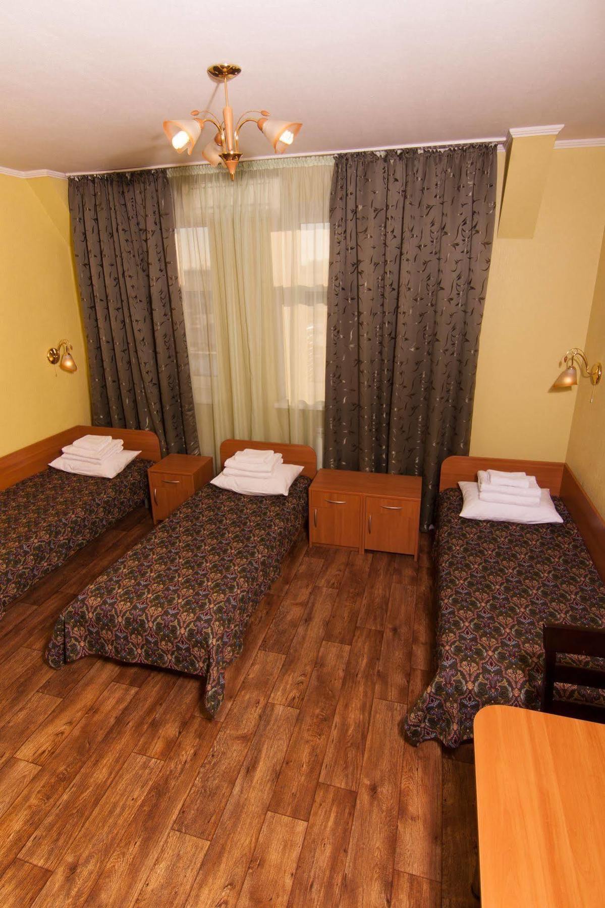 Mini-Hotel On Geroiv Energetykiv Street 18 Kyiv Exterior photo
